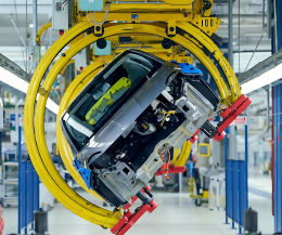 Fiat, mancano i pezzi e Mirafiori chiude fino al 2025. Ecco cosa sappiamo