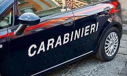 Mirafiori, punta il coltello alla madre 82enne: arrestato