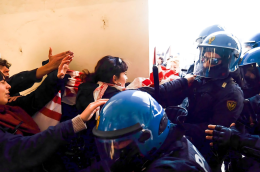 Cortei, ora è allarme terrorismo. Il caso Torino