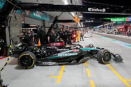 Hamilton parte forte a Las Vegas, Ferrari frenate: ecco perché...