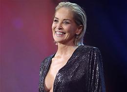 Sharon Stone, è ufficiale: tra pochissime ore sarà in piazza Castello