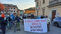 In bicicletta per dire «no al Rally»