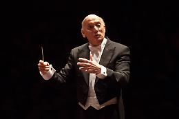 Otto maestri, otto mondi: un viaggio musicale attraverso I Concerti 2024-2025 del Teatro Regio di Torino