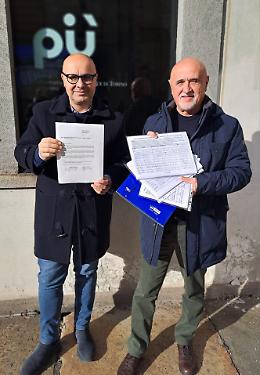 Più di 1000 firme per dire "no" alla chiusura dell'ufficio postale di Cavoretto 