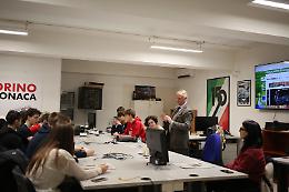 Gli studenti del Gobetti "tra i banchi" di TorinoCronaca: una giornata in redazione