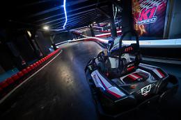 Una maxi pista di go-kart al chiuso per riqualificare il raddoppio del centro commerciale Le Fornaci