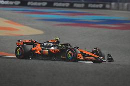 Le McLaren dominano la Sprint Race, male le Ferrari e domenica nel Gp....