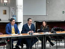 Torino, la delibera sugli alloggi vuoti infiamma la Lega