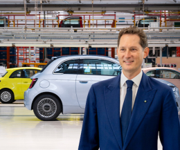 John Elkann (ora) fa pace con l'Europa. E alla Borsa piace