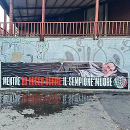 "Il Sempione muore mentre Lo Russo dorme": spunta un murales alla piscina abbandonata