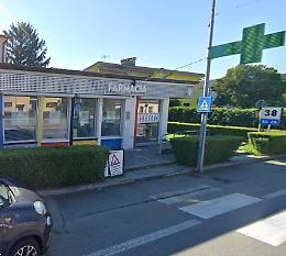 Borgofranco d'Ivrea: 76enne travolta da un'auto davanti alla farmacia