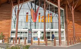 Tentato furto a Nichelino: fermato un uomo in un centro commerciale