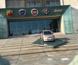 Tredicesime di 500 euro e addio Maserati, ecco il Natale (senza albero) alla Fiat Mirafiori