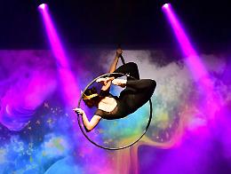 Un tuffo nel sogno con "Aerial Circus" al Teatro Concordia di Venaria Reale