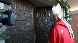 Il Papa: “Non venga a mancare mai la speranza di perdono e libertà ai detenuti”