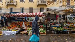 Mercati pomeridiani e dehors: novità a Torino per il 2025