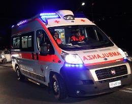 Bambino di 10 anni precipita dalle giostre, trasportato in ospedale in codice giallo