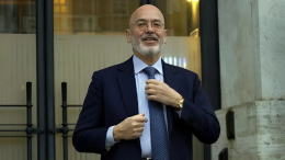 Fondazione Molinette di Torino: il presidente non può restare in carica a vita. Massimo Segre dovrà dimettersi?