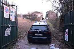 Udienza per lei, operazione per lui: i destini intrecciati della regina dello sci e del suo vicino