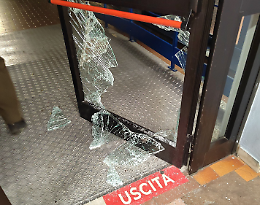 Mirafiori Sud, spaccate e furti: dal Comune nessuna nuova telecamera prevista