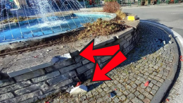 Fa esplodere un maxi petardo artigianale e danneggia la fontana in centro, denunciato grazie alle telecamere