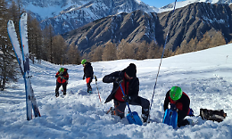 Tragedia sulle montagne piemontesi: tre morti e due feriti sotto una valanga