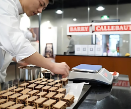 Cioccolato amaro: incassa 10 miliardi ma chiude e licenzia. Il caso Barry Callebaut