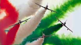 Le Frecce Tricolori tornano in provincia di Torino: primo spettacolo dopo la tragedia di Caselle