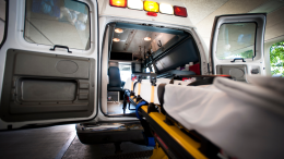 Nichelino, scontro auto-scooter all’incrocio tra via Torino e via Trento: un ferito trasportato in ospedale