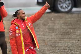 Lewis Hamilton: il primo giorno da ferrarista è già leggenda!