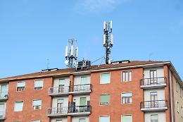 Pianezza in lotta contro il 5G: il Comune sfida il Tar e prepara il suo piano