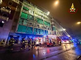 Incendio divampato in un appartamento in via Stradella, ancora non si conoscono le cause