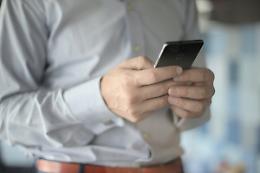 Manda le sue foto nuda e poi lo ricatta: una coppia rischia l'arresto per estorsione