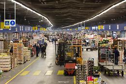  Con i nuovi orari, il Caat diventerà il riferimento del commercio per l’intero Nord Ovest