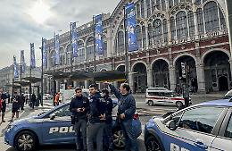 A Torino 33 allontanati dalle "zone rosse". Ma il pusher con 50 dosi di crack resta libero
