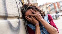 Viaggio tra le solitudini dietro l’angolo Il ritratto delle donne di piazza Foroni 