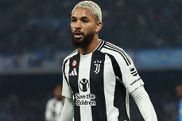 Juventus-Douglas Luiz shock. Ecco il misterioso messaggio pubblicato dal brasiliano sui social...
