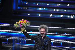 Cristicchi trionfa a Sanremo: la classifica completa della seconda serata