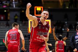 Trieste batte Trapani (74-72), Trento supera Reggio Emilia (85-80): ecco il quadro completo delle semifinali