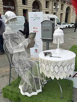 A Torino si torna a scrivere lettere d'amore per San Valentino