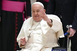 Ottimismo per la ripresa del Papa: "Notte tranquilla" e miglioramento delle condizioni