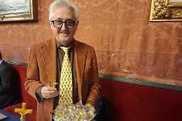 Silvio Viale cacciato dalla Sala Rossa: non passa il referendum sul crocifisso