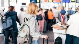Ryanair: nuove regole su check-in e bagaglio a mano. Ecco cosa cambia
