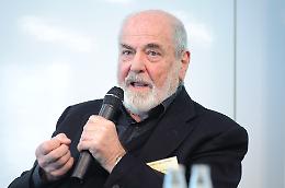 Un piemontese candidato al Nobel per la Pace: chi è il maestro Michelangelo Pistoletto
