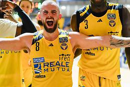La Reale Mutua di coach Moretti vince ancora: battuta anche Livorno