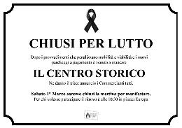 Strisce blu, commercianti a lutto: «Il centro storico ormai è morto»
