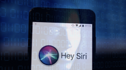 Siri e la privacy: "Tutto quello che viene detto all’assistente vocale viene ascoltato da qualcuno"
