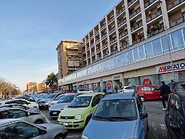 Il mercato di Santa Maria trasloca. Addio a 200 parcheggi e scoppia la polemica