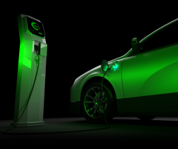 Auto, l'Europa rallenta: via le multe per le emissioni di CO2 (per ora)