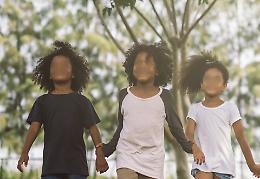 «Se bevi Coca Cola, vai all'inferno»: così mamma e "pastora" educavano i bambini